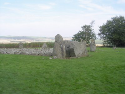 Loanhead of Daviot, East Side of Circle.